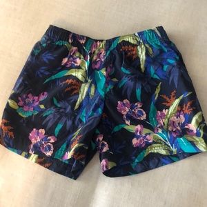 Columbia Printed Shorts